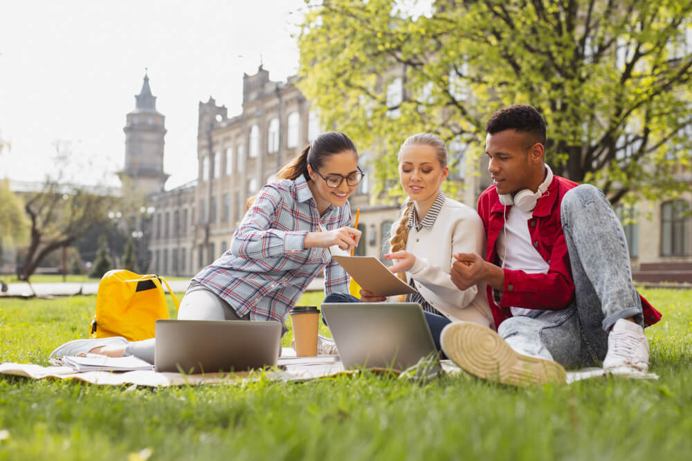 benefits-of-studying-in-australia-canstar-blue